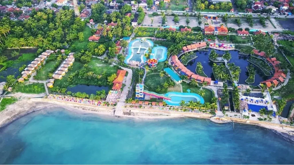 Pesona Resort dan Pantai di Avery Coconut Island Carita Banten