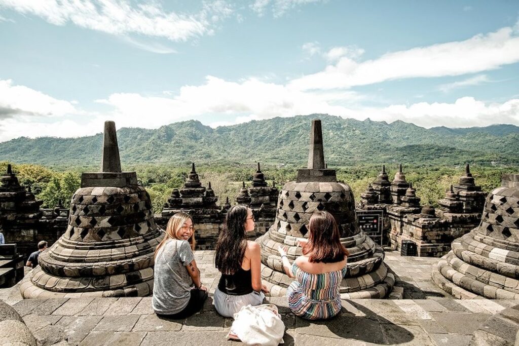 Pemerintah Bali Ungkap Penyebab Sepinya Wisatawan Lokal, Ternyata Kekurangan Pesawat