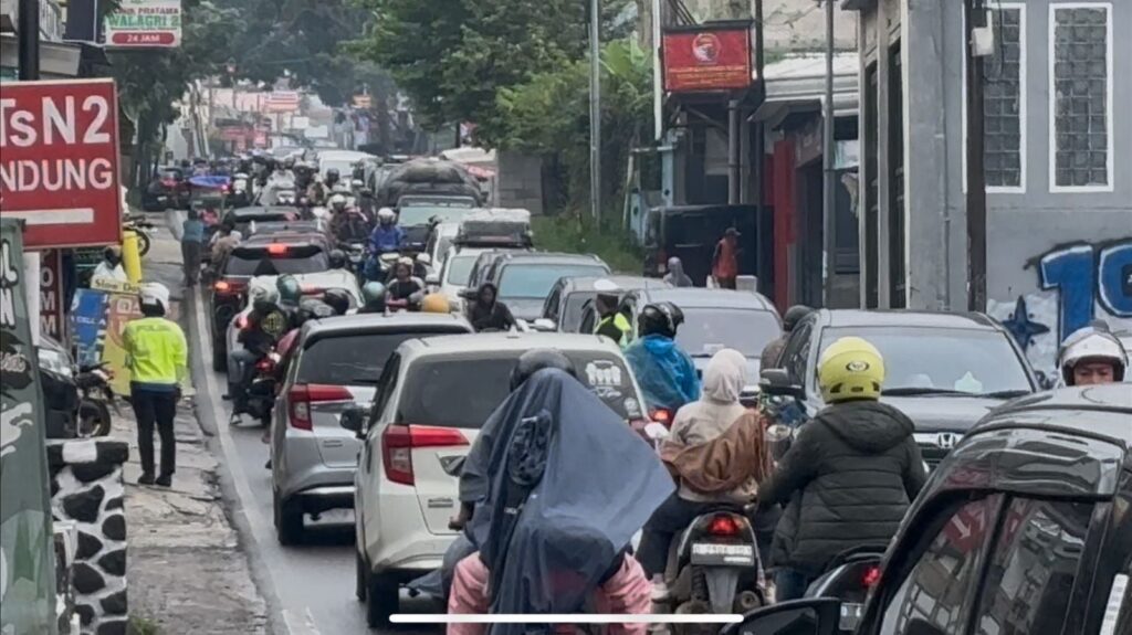 Hari Pertama 2026 Kawasan Wisata Ciwidey Dipadati Pengunjung Antusias Libur Nataru