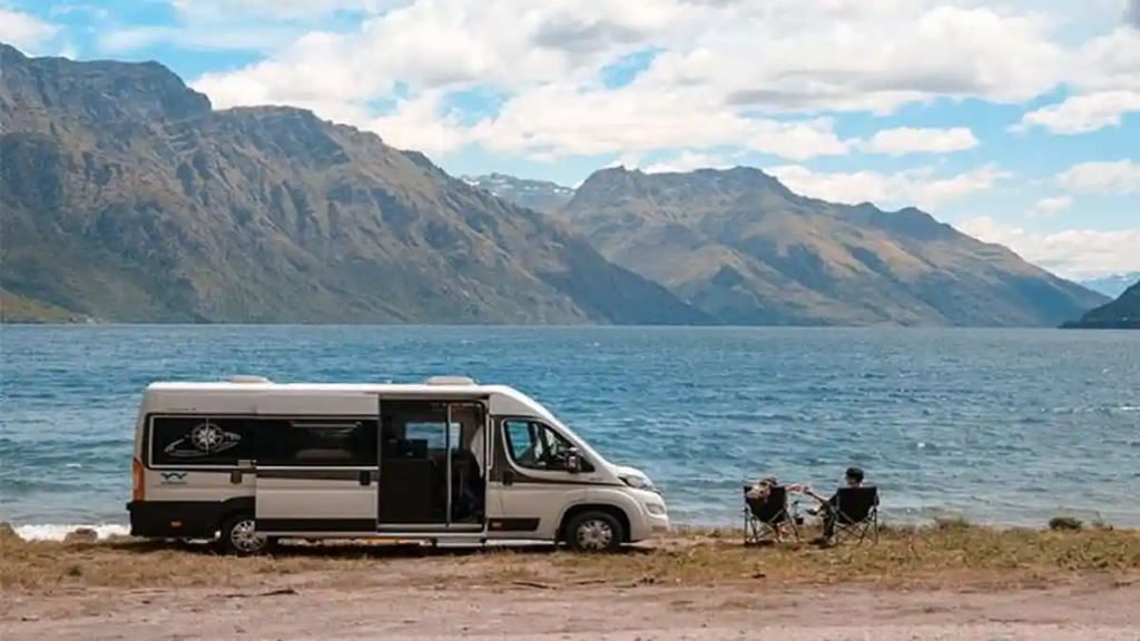 Road Trip Impian di Selandia Baru? Pahami Dulu Aturan Berkendara dan Camping-nya!
