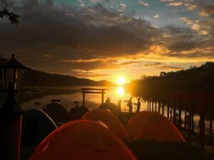 Waduk Sermo Yogyakarta- Lokasi Camping Seru Bareng Sahabat
