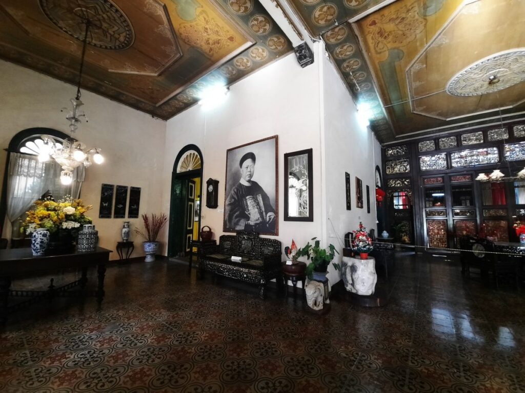 Bikin Merinding! Kisah Tersembunyi Rumah Tjong A Fie di Medan