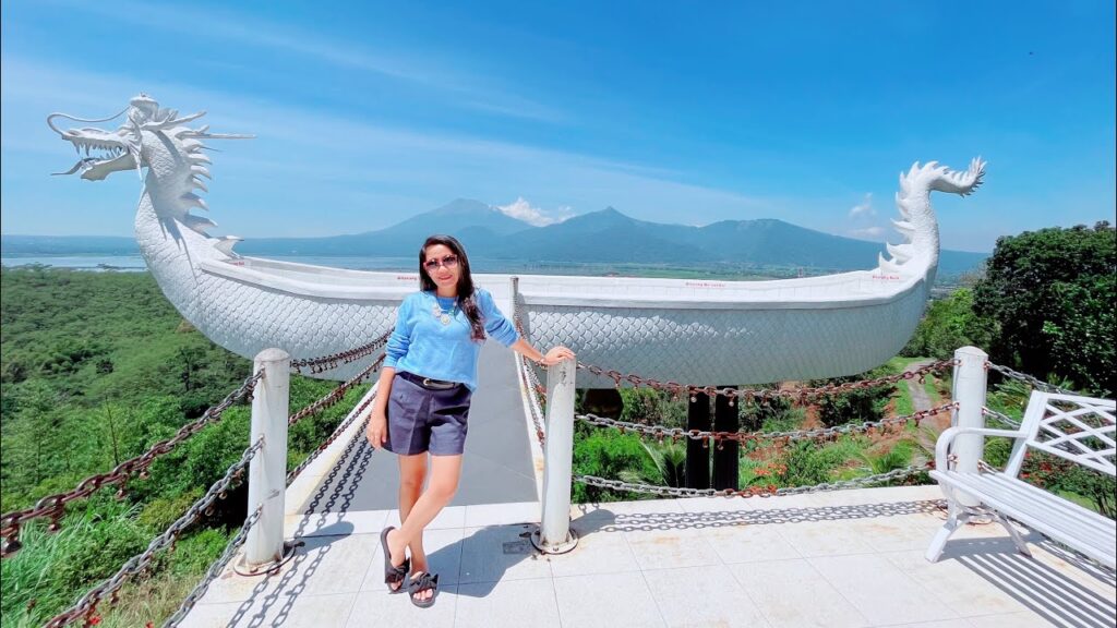 Bak Negeri di Atas Awan! Eling Bening Jadi Destinasi Favorit di Semarang
