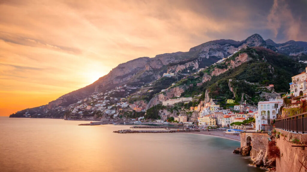 Kota Cantik di Amalfi Coast Ini Wajib Masuk Bucket List Liburanmu!