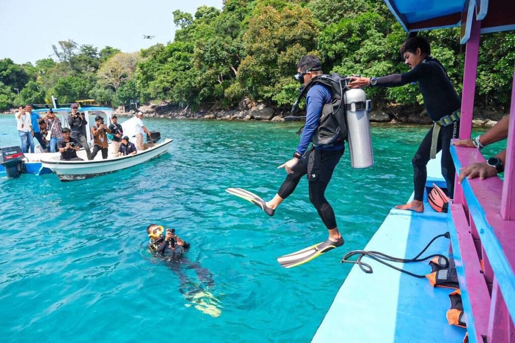 Bak Maldives Versi Indonesia, Desa Wisata Iboih Bikin Wisatawan Terpukau