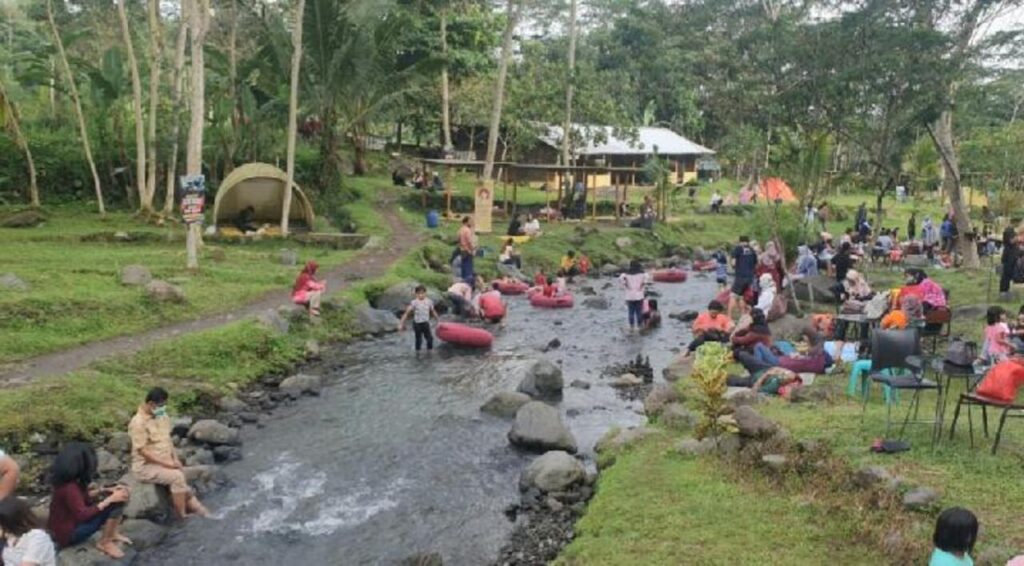 Hidden Gem Jogja! Ledok Sambi Ecopark, Sungai Jernih dan Suasana Alam yang Menenangkan!