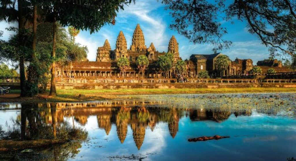 Jangan Datang Sembarangan! Ini Informasi Penting Sebelum Mengunjungi Angkor Wat