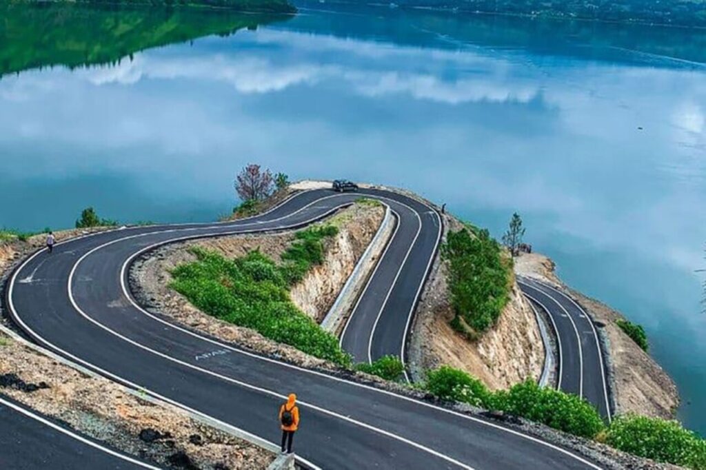 Jalur Kelok Samosir Bikin Motor Kewalahan? Begini Hasil Uji di Rute Ekstrem